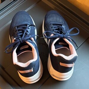 AOV, navy blue sneakers, women’s 8.5